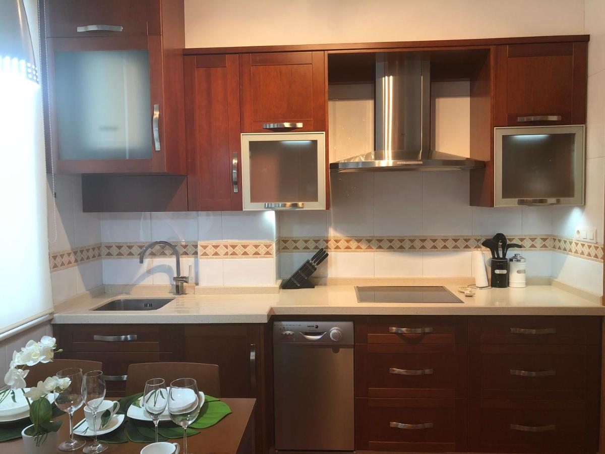 Apartamento Anova 帕德隆 外观 照片